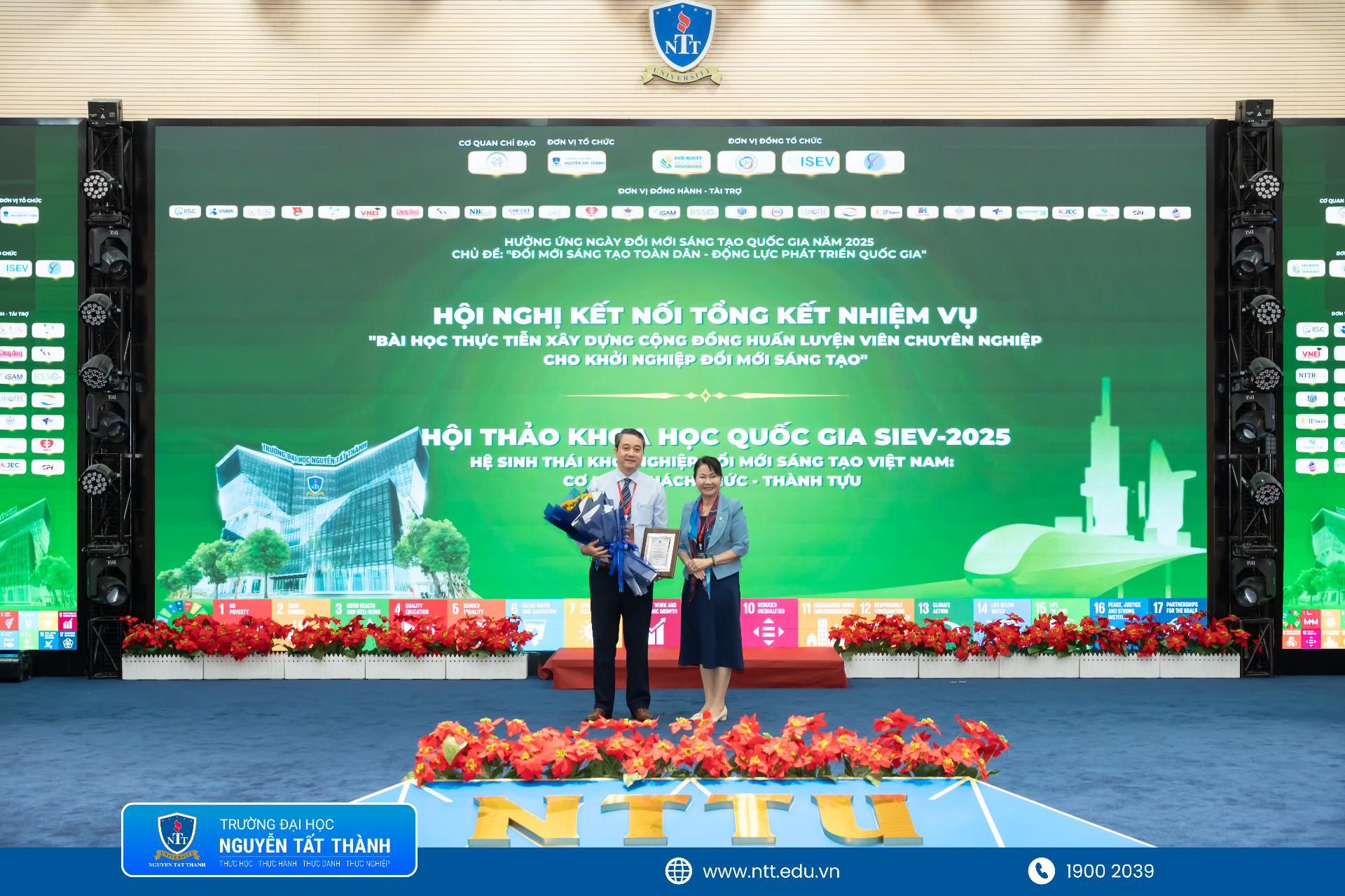 Trao chứng nhận SIEV-2025
